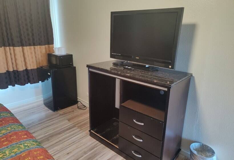 هتل Best Inn & Suites