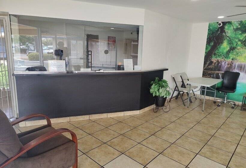 هتل Best Inn & Suites