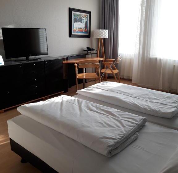 Fotos del hotel City Hotel Berlin East:  3