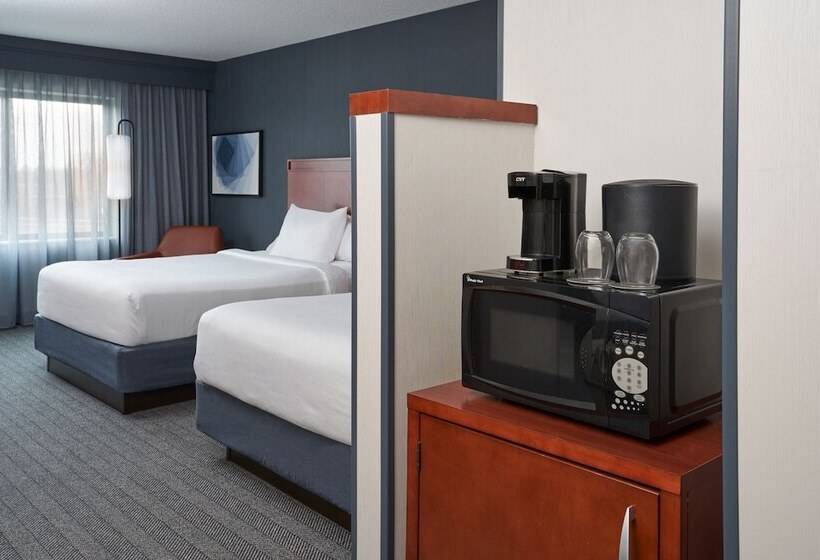 Отель Courtyard By Marriott Glassboro Rowan University