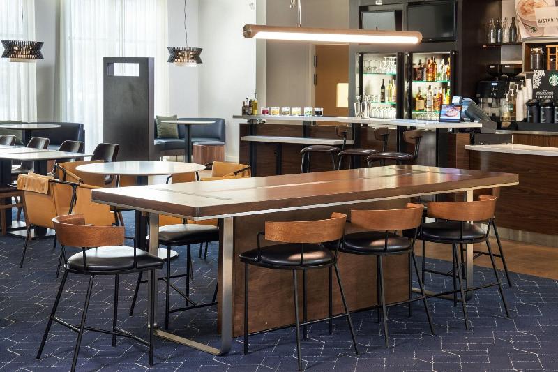 ホテル Courtyard By Marriott Glassboro Rowan University