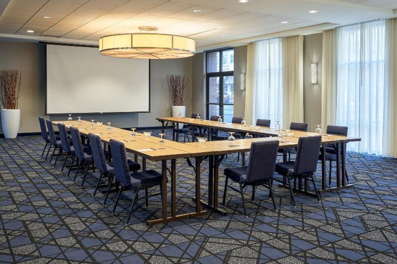 ホテル Courtyard By Marriott Glassboro Rowan University
