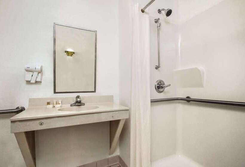 호텔 Days Inn By Wyndham Mauldin/greenville