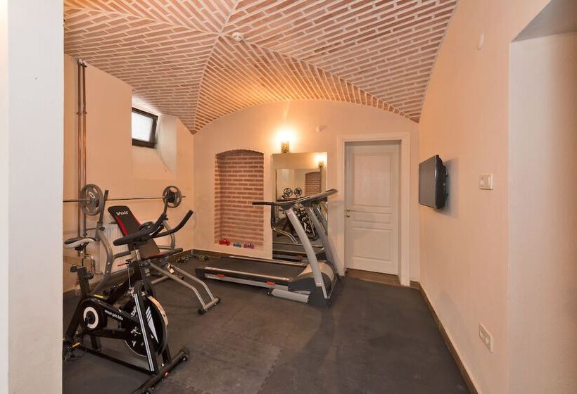 Fotos del hotel Enderun:  25