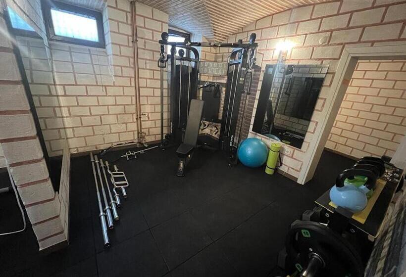 Fotos del hotel Enderun:  47