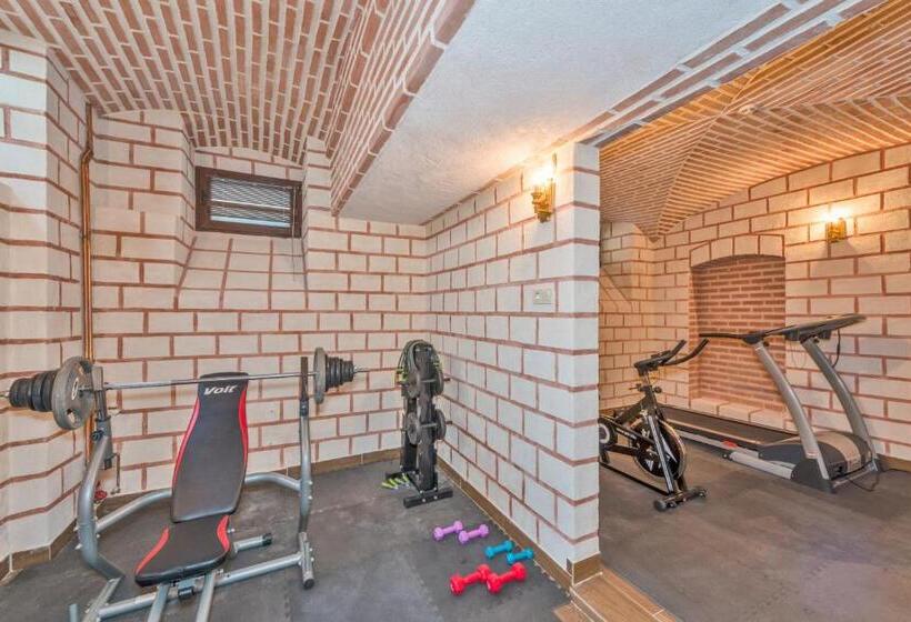 Fotos del hotel Enderun:  37