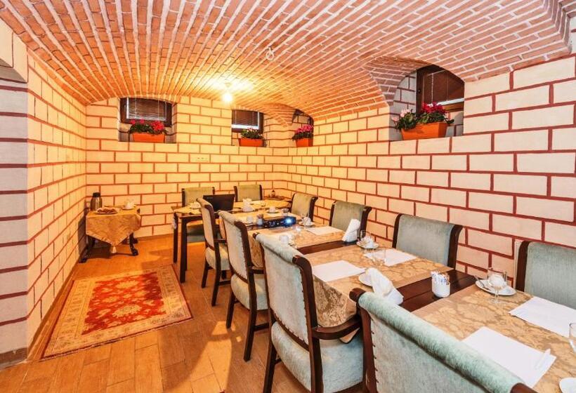 Fotos del hotel Enderun:  43