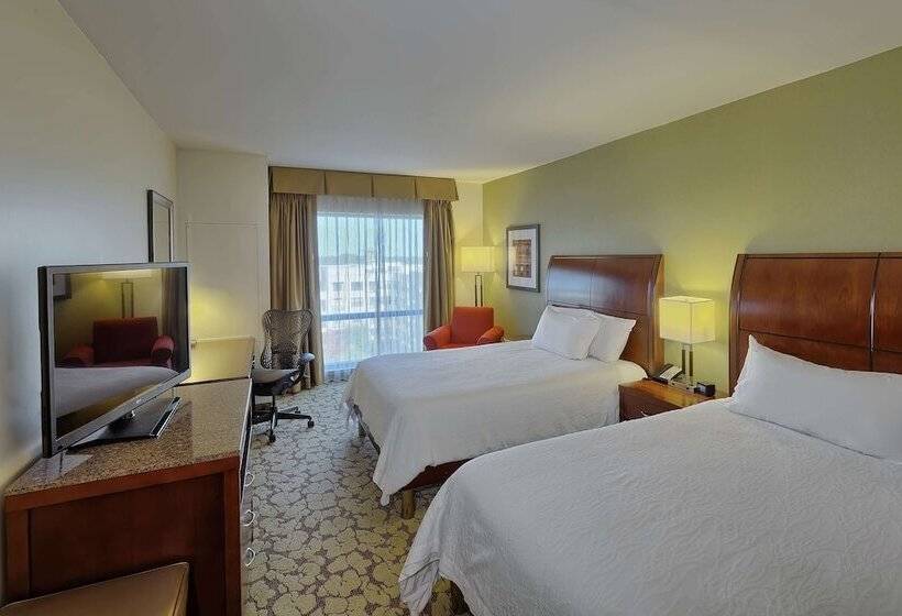 هتل Hilton Garden Inn Durham/university Medical Center