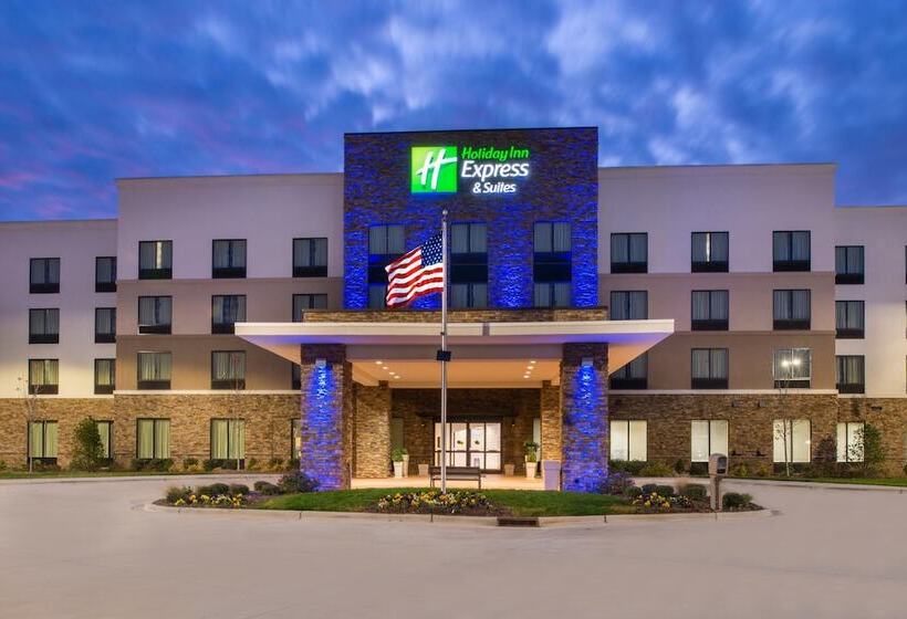Отель Holiday Inn Express & Suites Monroe
