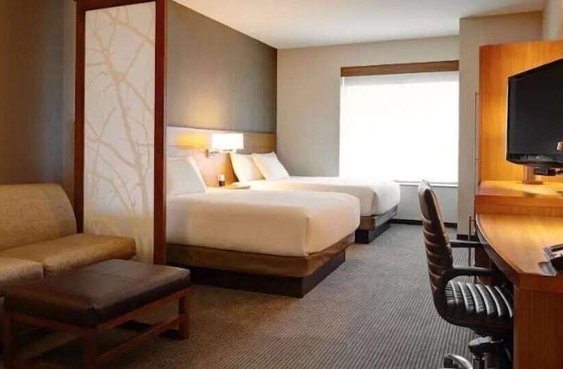 هتل Hyatt Place Charlotte Downtown