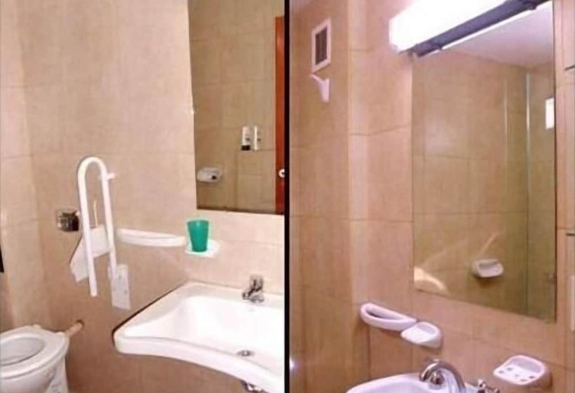 Fotos del hotel Juramento De Lealtad Townhouse:  18