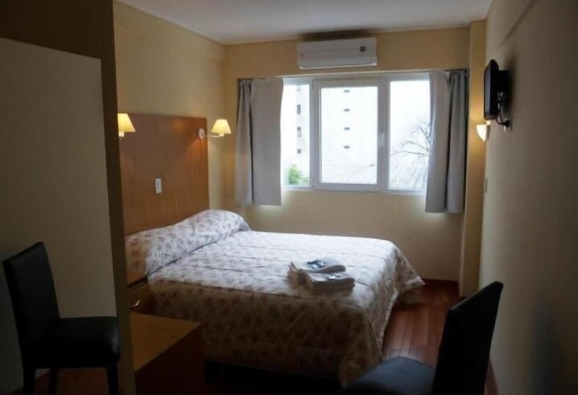 Fotos del hotel Juramento De Lealtad Townhouse:  7