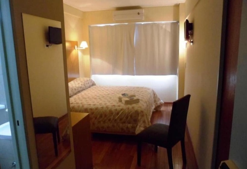 Fotos del hotel Juramento De Lealtad Townhouse:  11