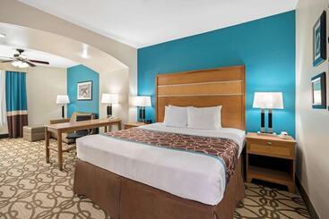 هتل La Quinta By Wyndham Houston Willowbrook