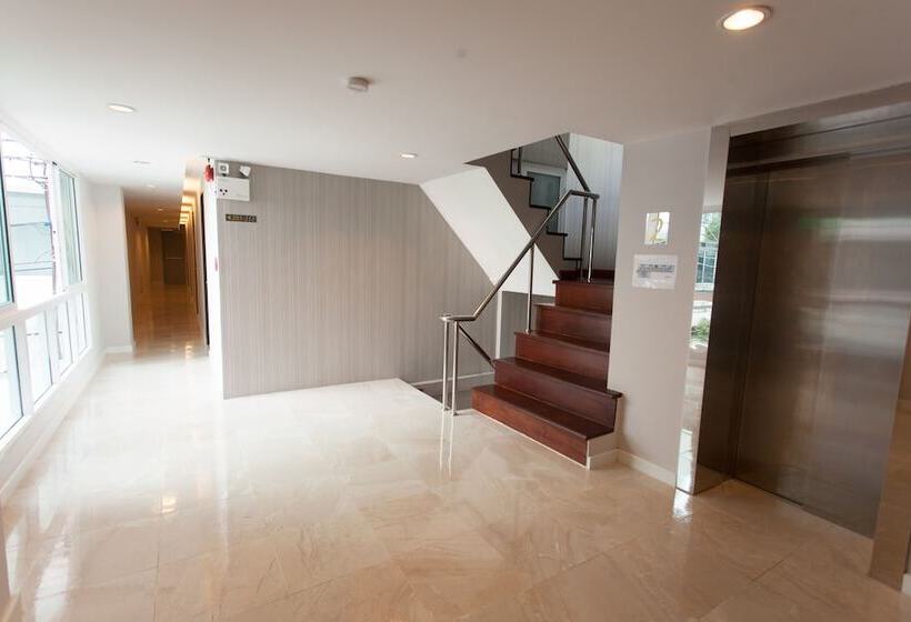 Fotos del hotel Nantra Ploenchit:  20