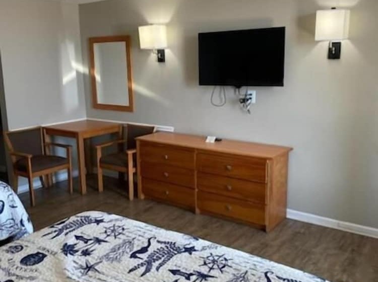 בית מלון כפרי Oceanview Inn  Emerald Isle