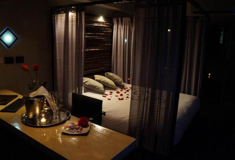 Fotos del hotel Prodeo Hotel + Lounge:  28