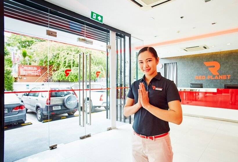 فندق Red Planet Phuket Patong   Sha Extra Plus