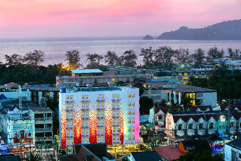 فندق Red Planet Phuket Patong   Sha Extra Plus