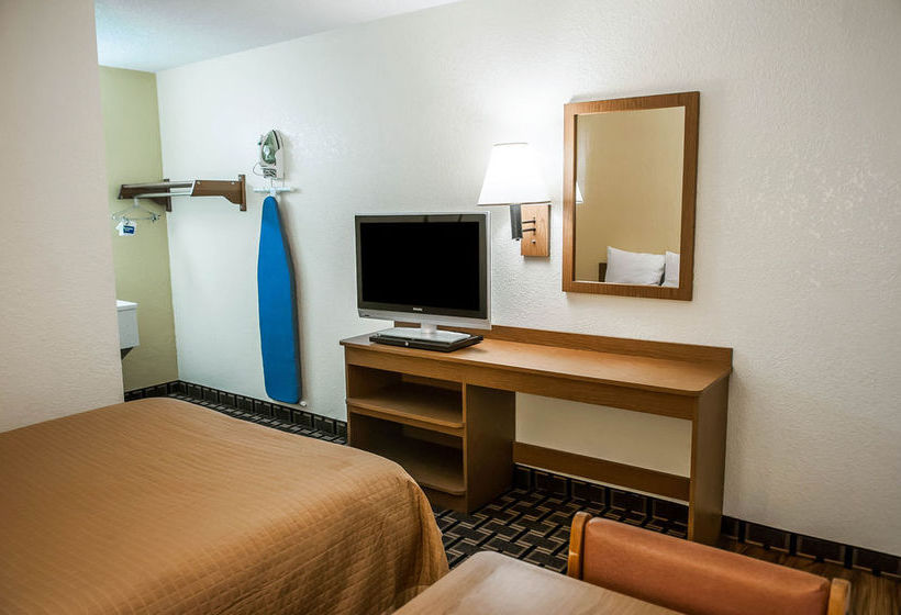Отель Extend A Suites Albuquerque West