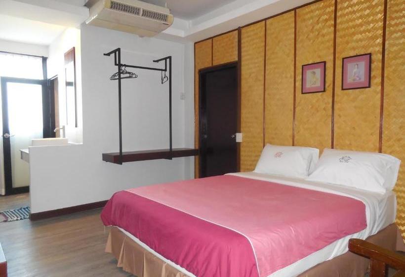 Fotos del hotel Rux Thai Guest House:  7