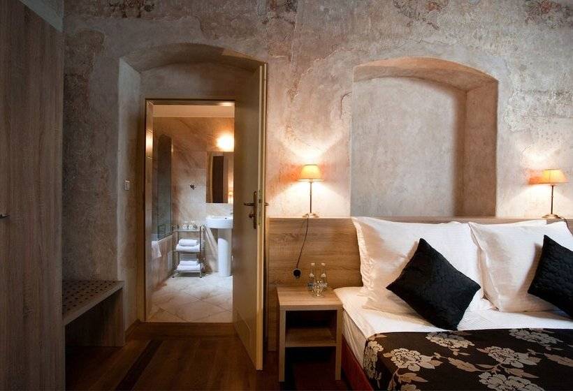 Fotos del hotel Santi:  5