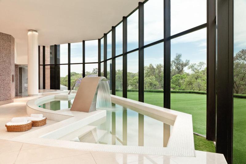 هتل Sheraton Tucuman