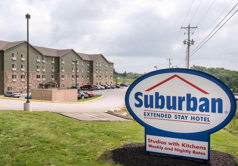 ホテル Suburban Studios Triadelphia   Wheeling At The Highlands