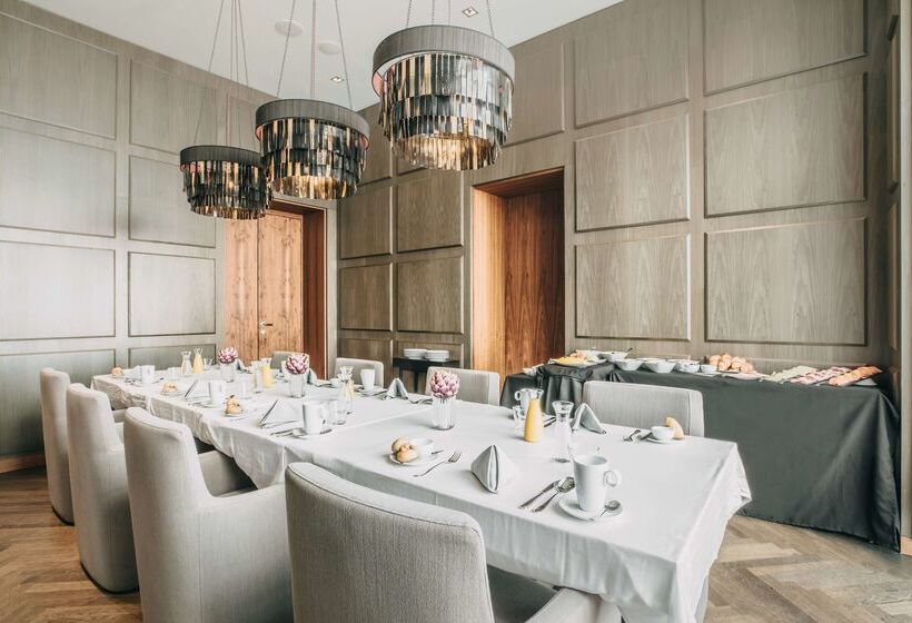 Fotos del hotel The Emblem:  45