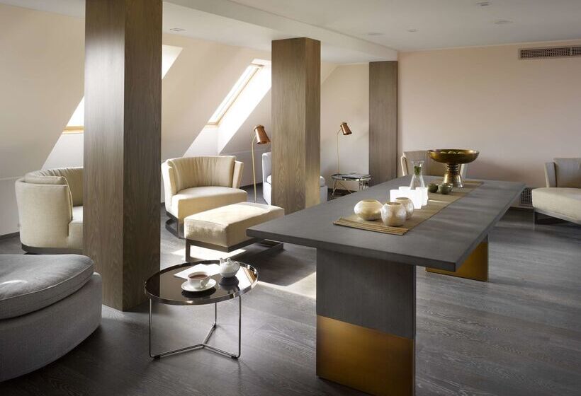 Fotos del hotel The Emblem:  49