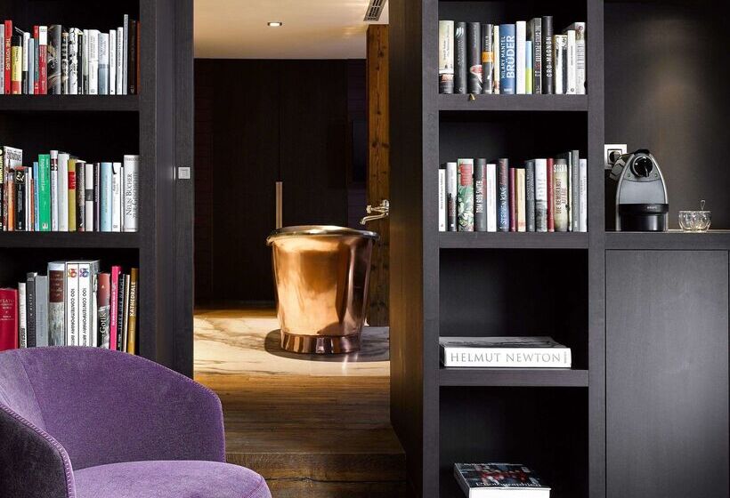 Fotos del hotel The Emblem:  8