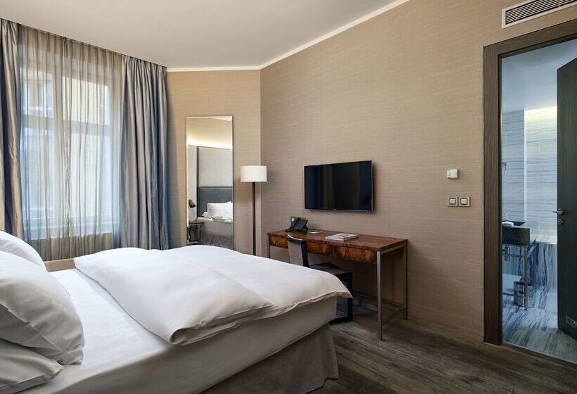 Fotos del hotel The Emblem:  9