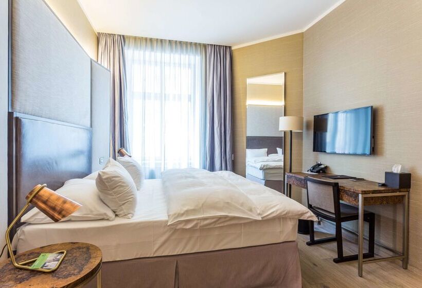 Fotos del hotel The Emblem:  14