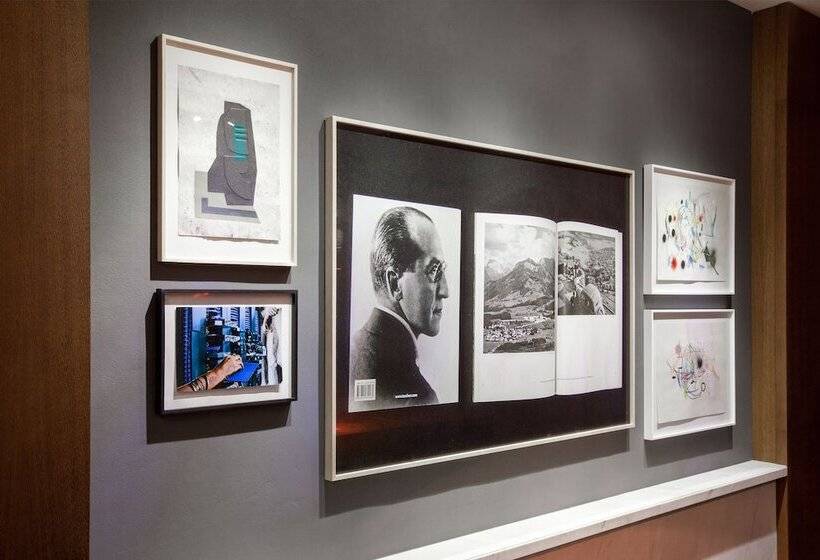 Fotos del hotel The Emblem:  26