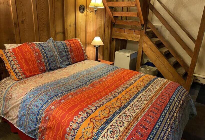 هتل The Viking Lodge   Downtown Winter Park Colorado