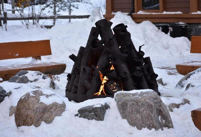 هتل The Viking Lodge   Downtown Winter Park Colorado