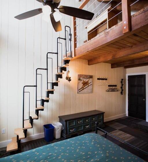 هتل The Viking Lodge   Downtown Winter Park Colorado