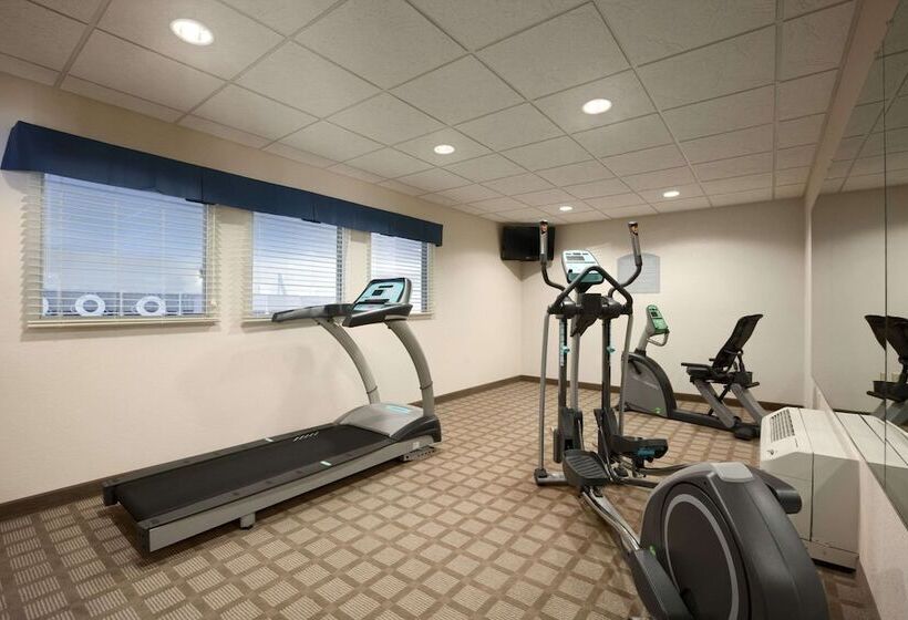 Microtel Inn & Suites Wilkes Barre