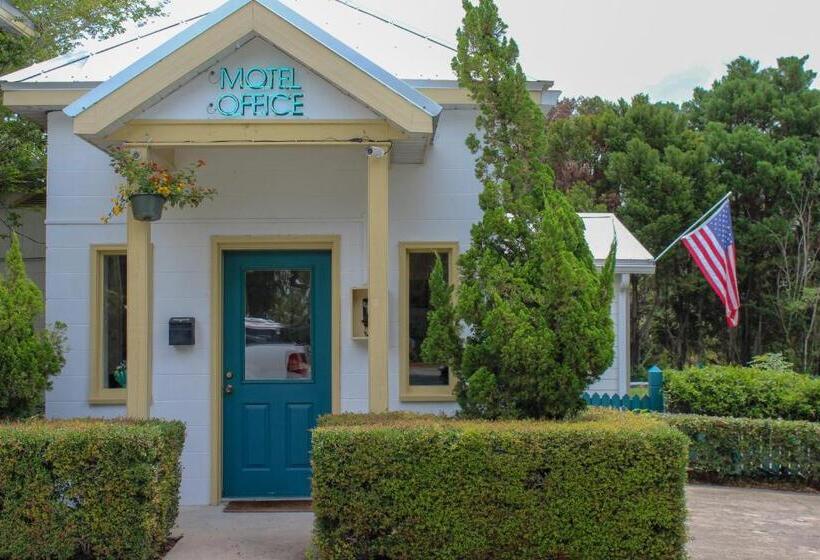 فندق على الطريق Steinhatchee River Inn And Marina