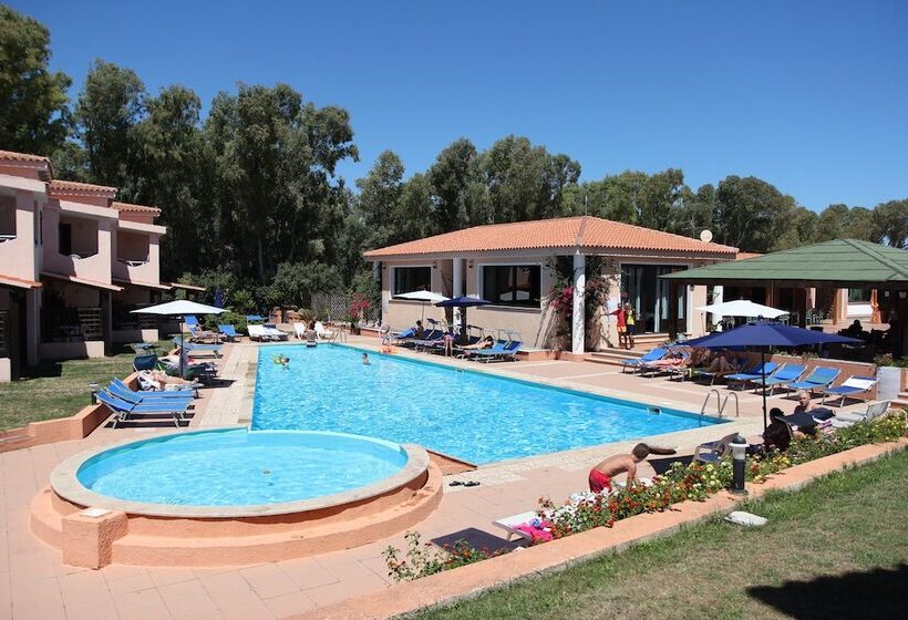 리조트 Marina Manna Hotel And Club Village