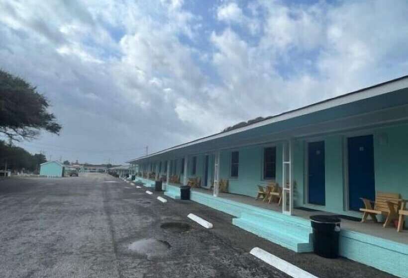 Swell Motel