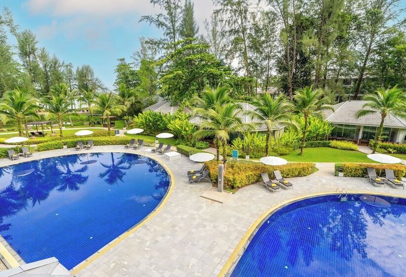 استراحتگاه Sentido Khao Lak