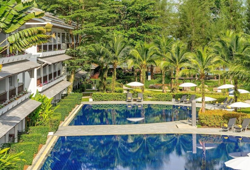 استراحتگاه Sentido Khao Lak