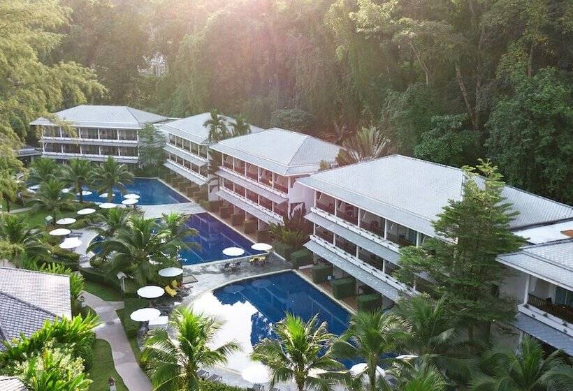 استراحتگاه Sentido Khao Lak