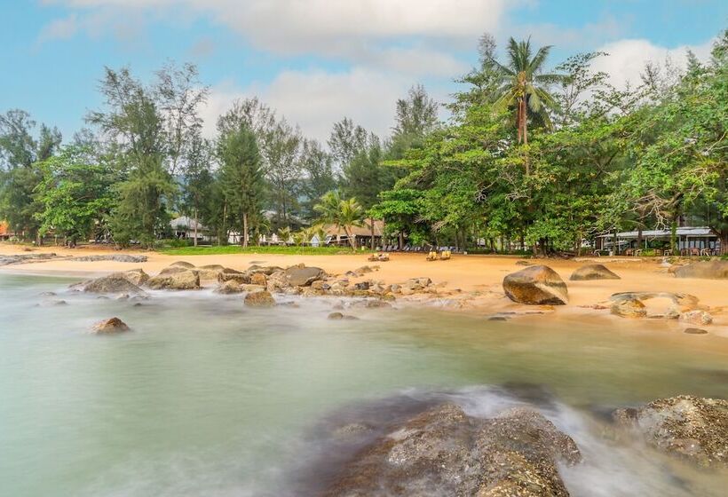 استراحتگاه Sentido Khao Lak