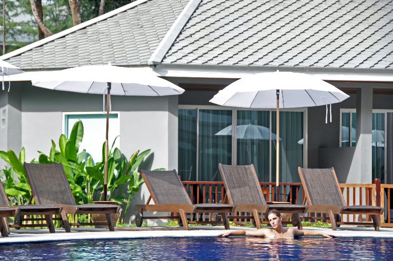 استراحتگاه Sentido Khao Lak