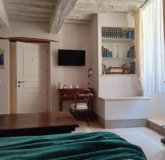 住宿加早餐  Palazzo Pio Iii   Residenza D Epoca