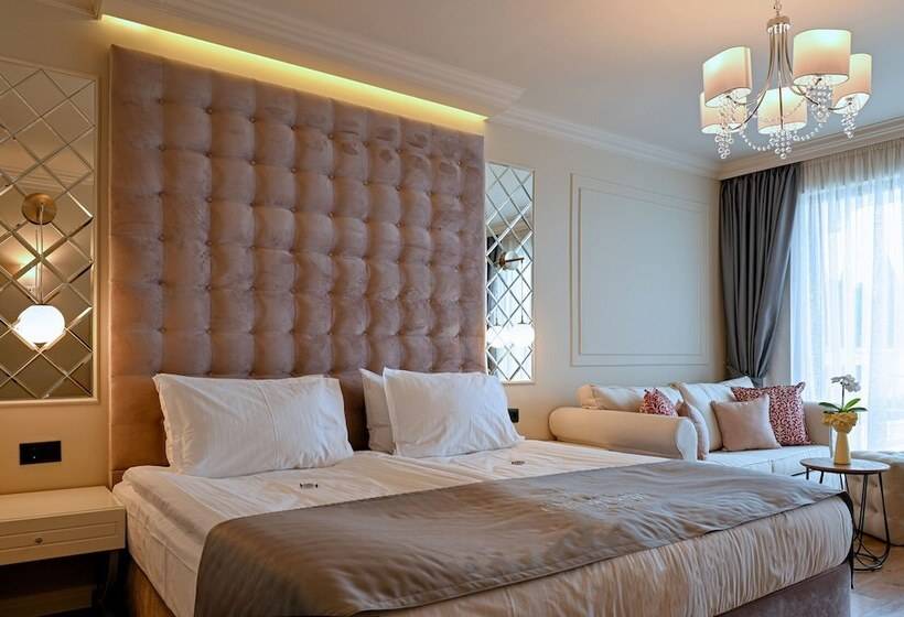 Casa Di Fiore Spa And Medical Hotel, Mineral Pools & Private Beach