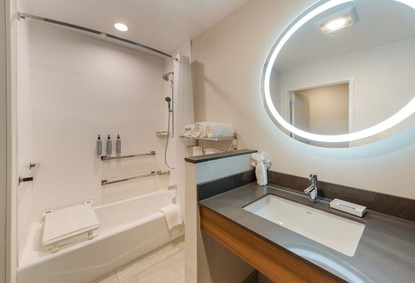 هتل Fairfield By Marriott Inn & Suites Columbus Canal Winchester