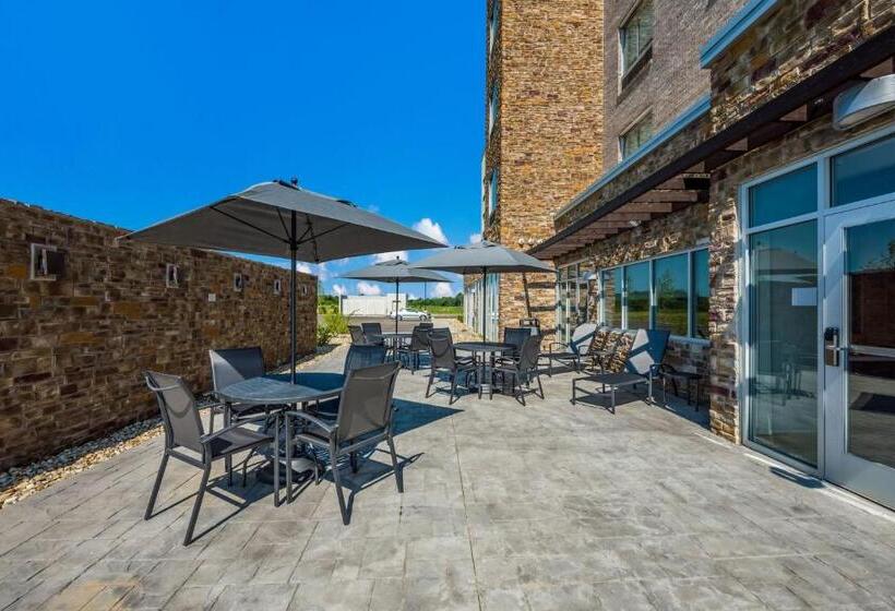 هتل Fairfield By Marriott Inn & Suites Columbus Canal Winchester